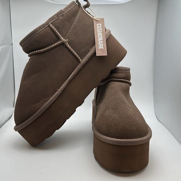 CUSHIONAIRE Women's Genuine Suede pull on platform boot +Memory Foam 7 TAUPE - Picture 7 of 7